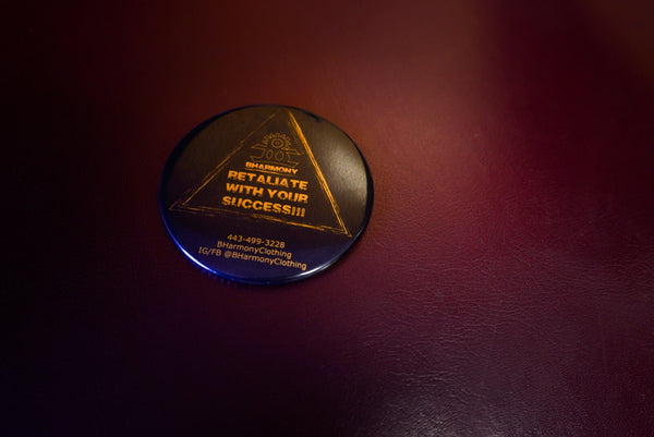 Compact Mirror “Retaliate With Your Success” (Black And Gold)